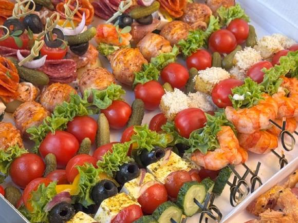 Холодные закуски на 25-30 персон в Хабаровске